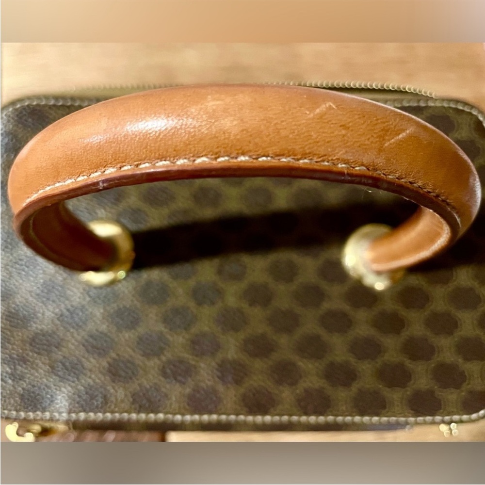 Celine Vintage Macadam Vanity, double compartment, brown/tan leather trim, EUC - Picture 10 of 16